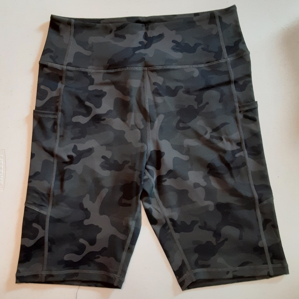 Camoflauge Print Yoga Bike Shorts